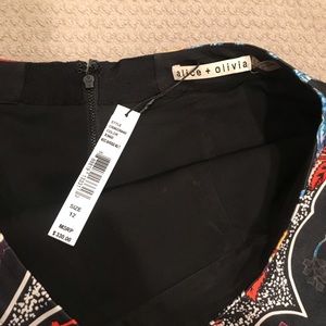 Alice + Olivia Skirts - New Alice + Olivia skirt sz 12 Alice + Olivia Skirts - New Alice + Olivia skirt sz 12
